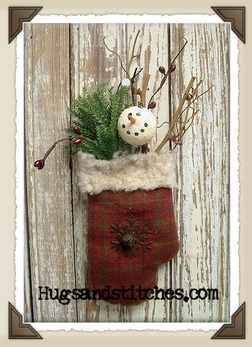 9005 - Flannel Mitten Ornie