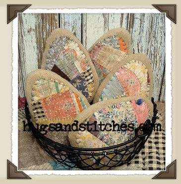 1021  - Grungy Muslin & Quilt Egg