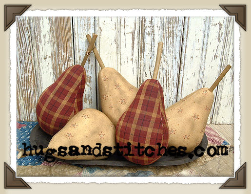1040TR - Tan Star/Red Plaid Pears