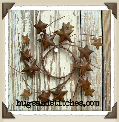6002 - Small Rusty Star Wreath